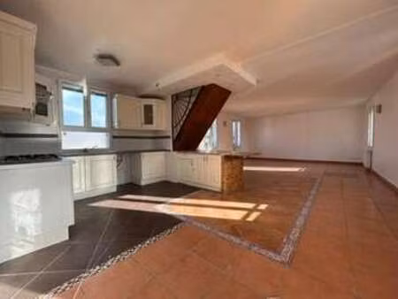 vente appartement 6 pièces et plus à lisieux centre ville ouest (14100) : à vendre 6 pièce