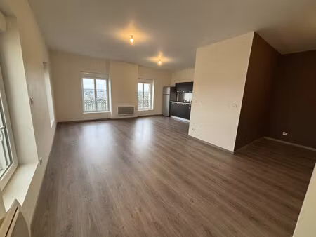 location appartement 1 pièce 49 m² à tonneins (47400)