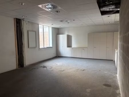 gelijkvloers appartement met tuin centrum landen