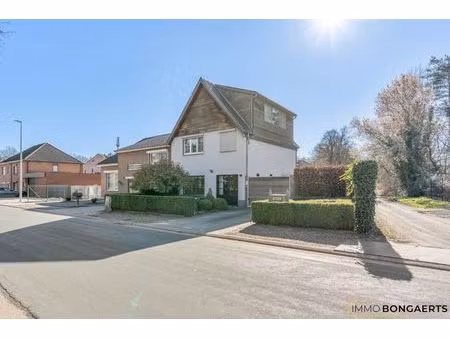 gerenoveerde woning op een ruim perceel in opglabbeek