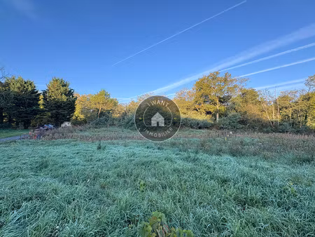 terrain constructible sur les hauteurs de cunault