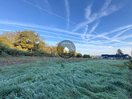 terrain constructible sur les hauteurs de cunault