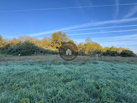 terrain constructible sur les hauteurs de cunault