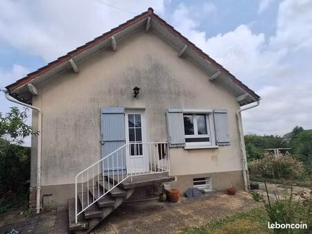 maison avec jardin –proche du centre ville - joli potentiel