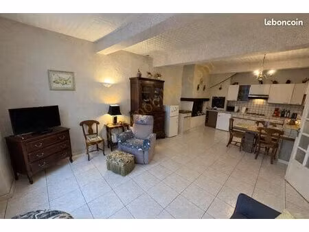 a vendre : maison t7 avec cour - 11260 espéraza - proche commerces