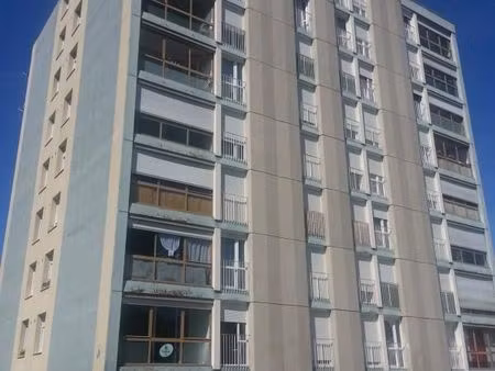 appartement 4 pièces 77 m²