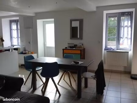 maison 3 pièces 82 m²