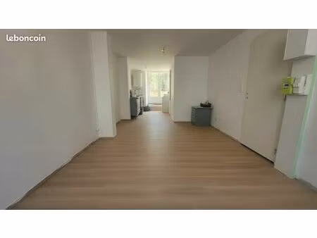 location studio rdc montval sur loir