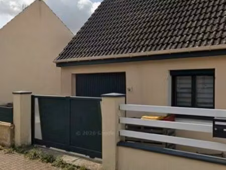 a vendre maison dans petit village charmant