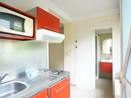 joli studio meuble dans villa montpellier-alco