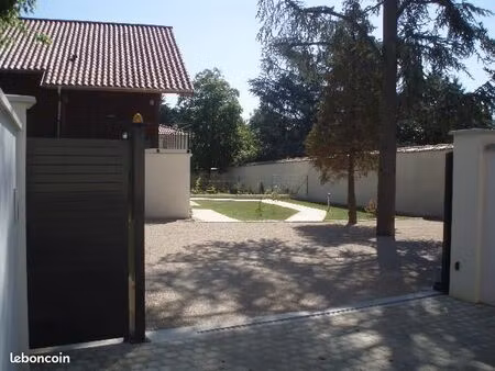 studio meublé 25m2 sur ecully