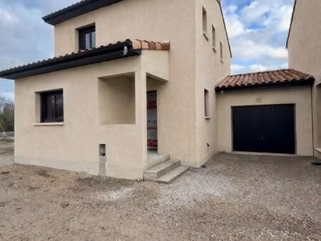 maison 4 pièces 96 m²