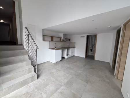 location appartement 3 pièces 41m² marseille 7ème