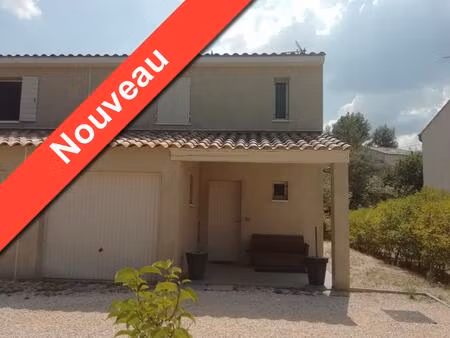 location appartement 4 pièces 79m² st maximin la ste baume 83470