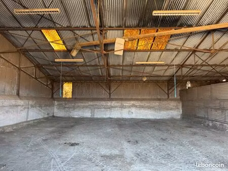 location place de caravane/ petit bateau