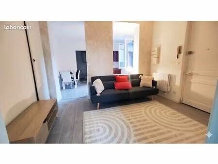 a louer-t2 meublé rénové-rdc-parking gratuit-