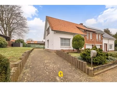 huis te koop in bilzen-hoeselt met 4 slaapkamers