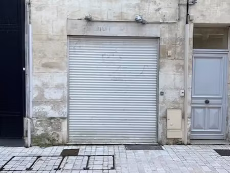vente local industriel 1 pièce 16 m² saintes (17100)