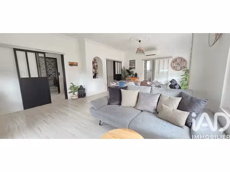 vente maison 7 pièces 241 m² sainte-gemme (17250)