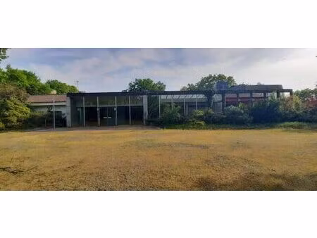 vente immeuble 2178 m² la rochelle (17000)