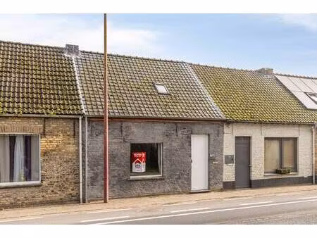 huis te koop in ichtegem met 2 slaapkamers