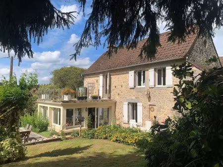 vente maison 7 pièces 155 m² à saint-agnant-de-versillat (23300)  258 000 €