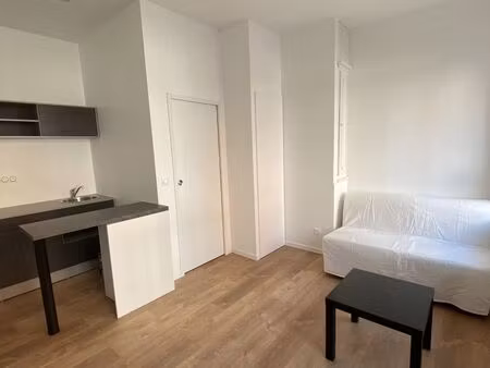 location appartement 1 pièce 17m² lille 59000