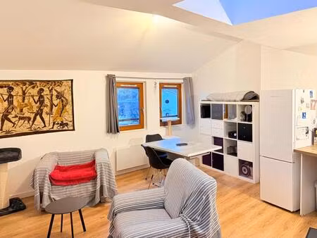 vente immeuble 97 m² romans-sur-isère (26100)