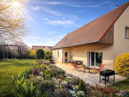 dijon - maison 7 pièces à vendre - 180m2 - 620 000 € - réf: n° 3764 - bourse immobilière