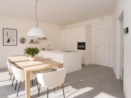 appartement te koop in marke met 1 slaapkamer