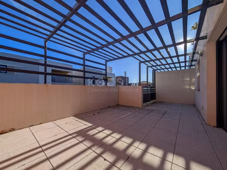 t2 st jean de védas - grande terrasse