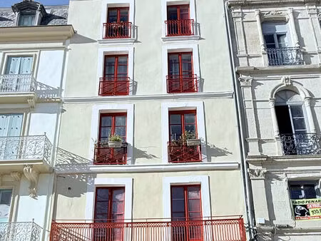 local commercial beziers 3 pièce(s) 129 m2