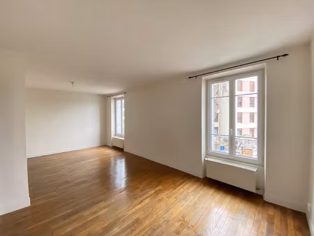 location appartement 3 pièces 59m² palaiseau 91120