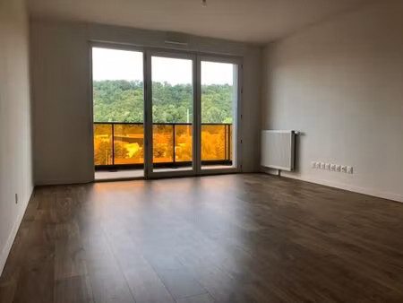 location appartement 3 pièces 62m² notre dame de bondeville 76960