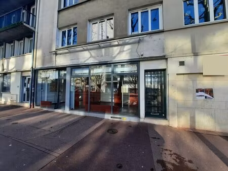 location local professionnel 100m² rouen 76100