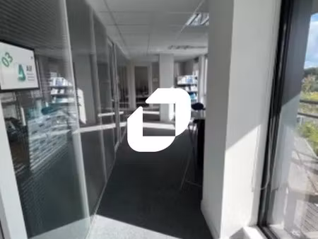 location bureau famars 59300