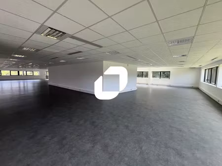 location bureau oignies 62590