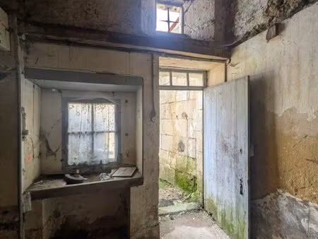 maison à rénover beau potentiel !