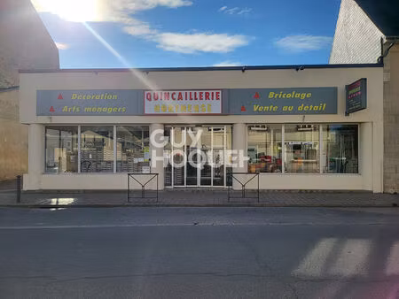 local commercial potigny 400 m2