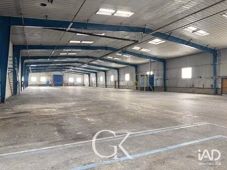 vente local d'activités 9 839 m²