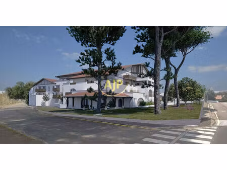 sanguinet - apt t2 avec balcon et parking couvert