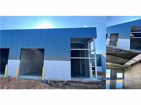 surface industrielle à louer à industriepark 22 heist-op-den-berg (rbv43600)