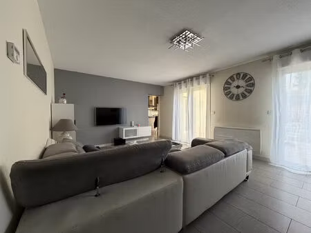 vente maison 3 pièces 100 m² yvrac (33370)