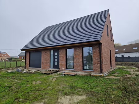 huis te koop in deerlijk met 3 slaapkamers