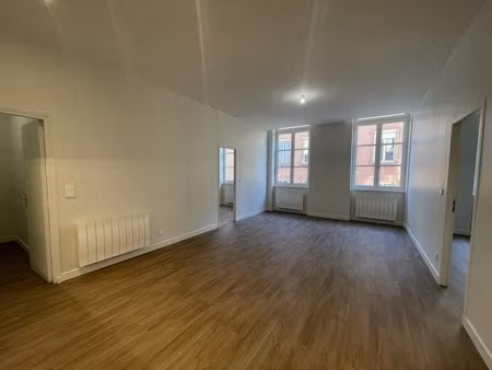 location appartement 3 pièces 68 m² à lyon 4 (69004)
