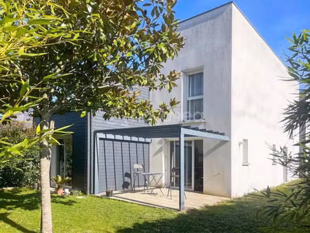 vente maison 5 pièces 107 m² idron (64320)