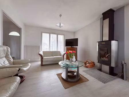 rives-du-loir-en-anjou : domaine de l'hermitage - maison familiale avec vie de plain-pied 