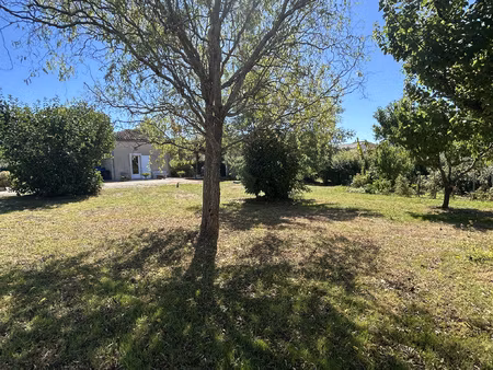 maison 75 m2 avec mezzanine  carport et terrain de 1628 m2