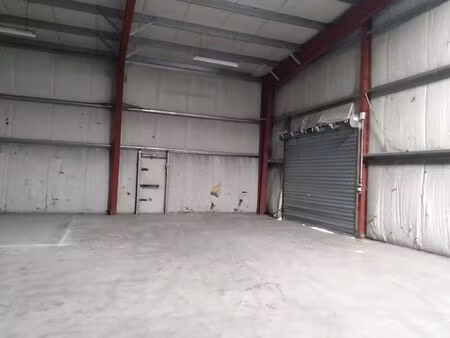 vente local industriel 1250 m² voiron (38500)