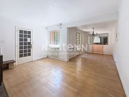 vente maison 5 pièces 136.84 m² à bron (69500)  385 000 €